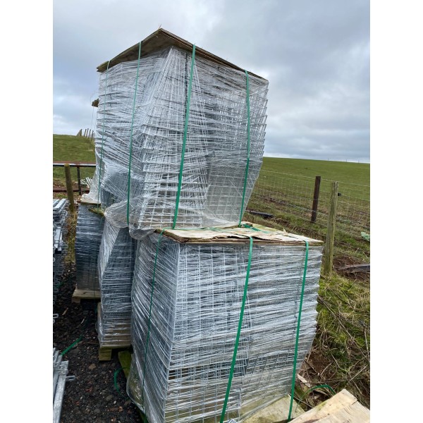 Hay baskets