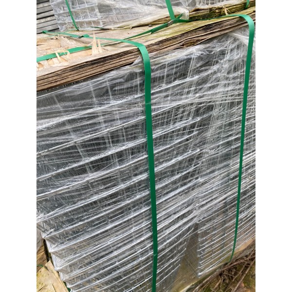 Hay baskets
